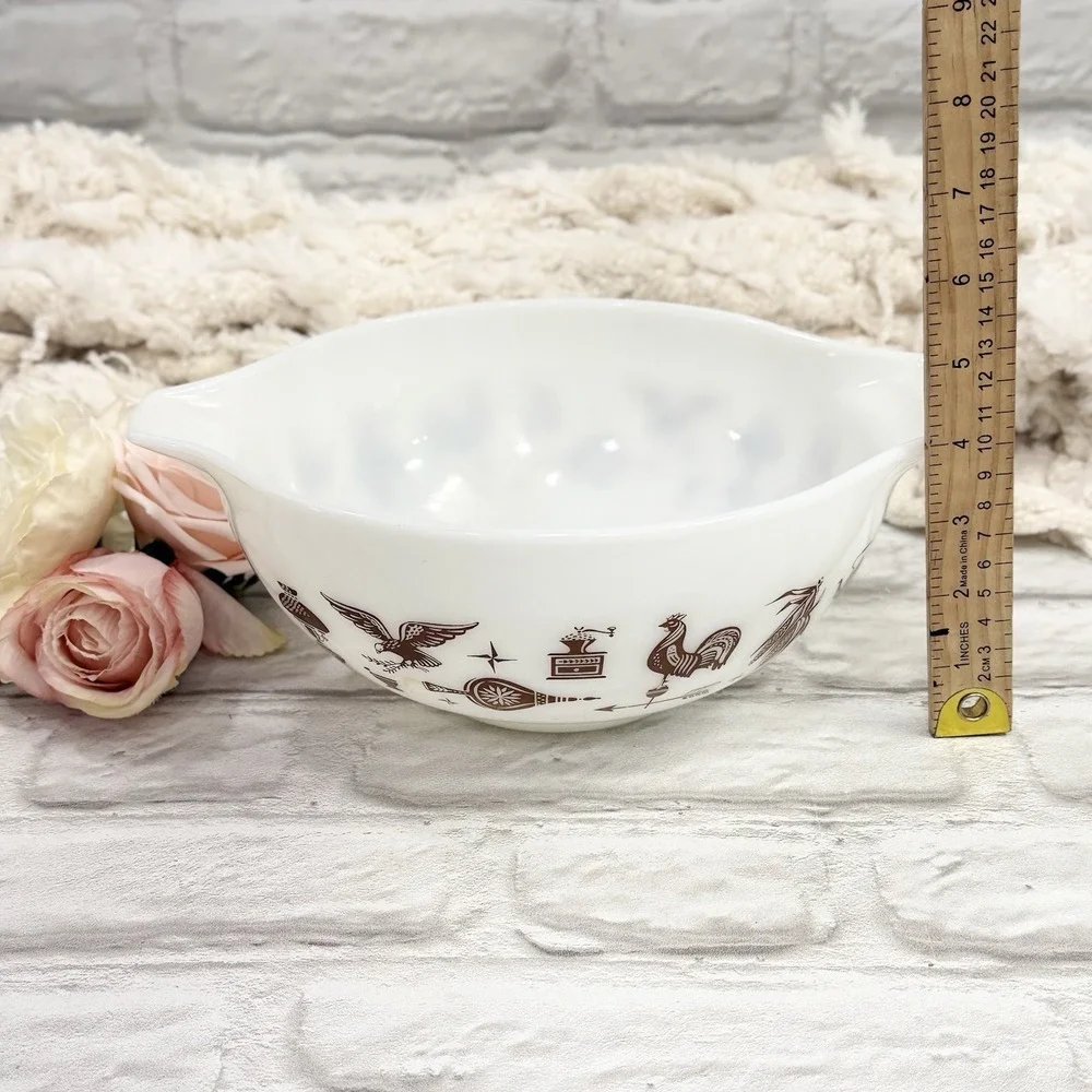 Vintage Pyrex 